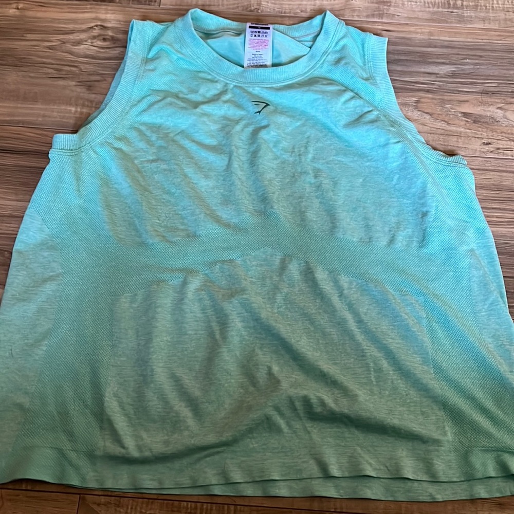 Womens gymshark tank top size medium in teal/light green nwt